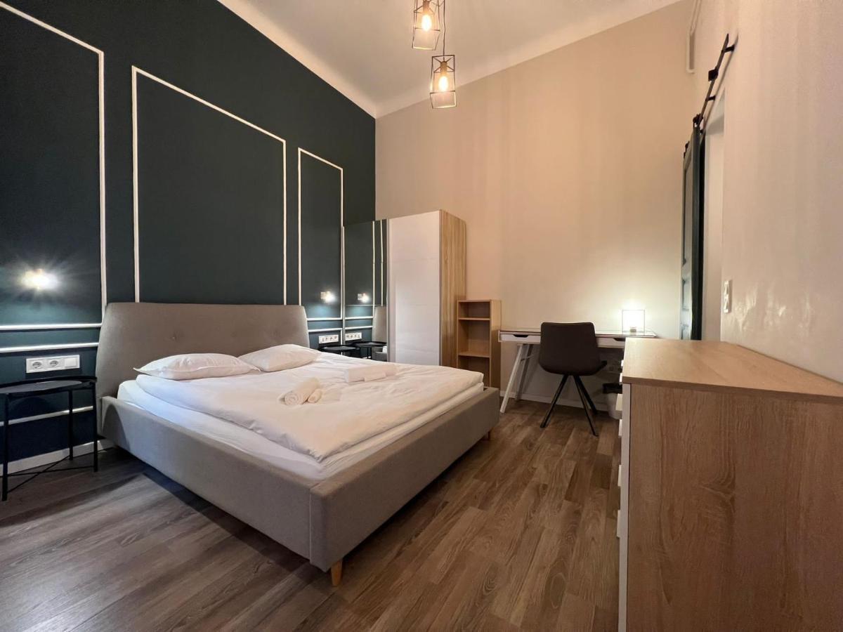 Homes Будапеща Екстериор снимка